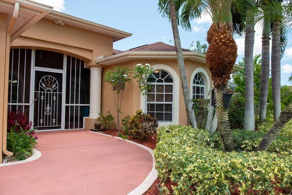 Charming vacation home in Port St Lucie. Port St. Lucie Buitenkant foto