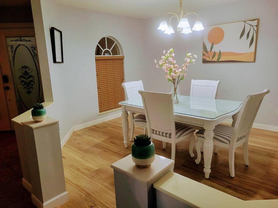 Charming vacation home in Port St Lucie. Port St. Lucie Buitenkant foto
